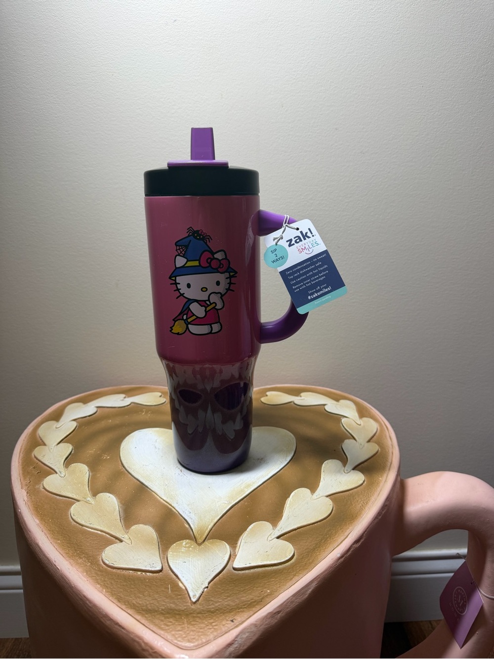 Zak Hello Kitty Halloween 40 Oz Tumbler Cup